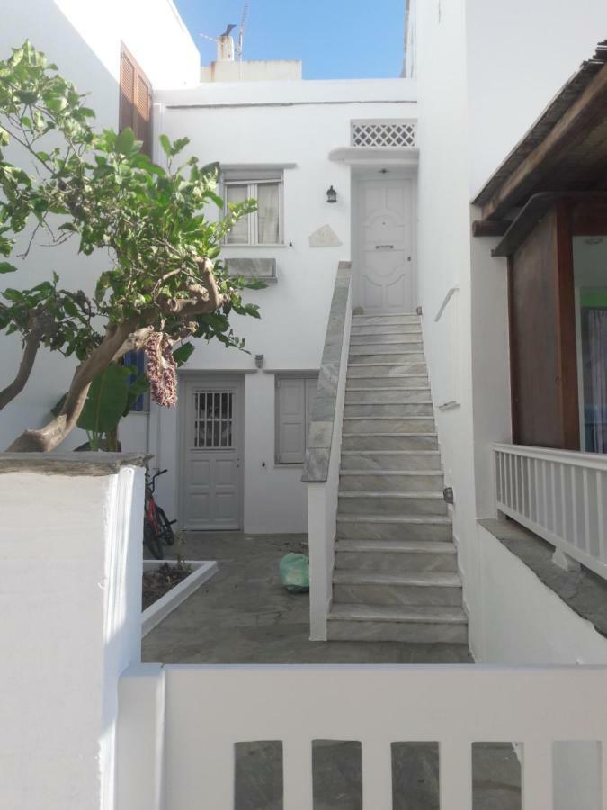 4Epoxes Apartment Tinos ภายนอก รูปภาพ