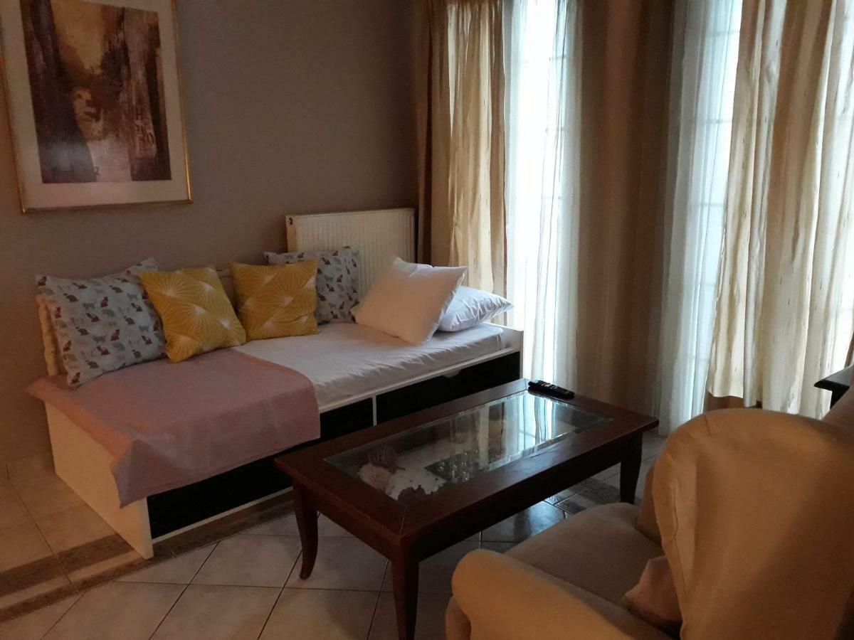 4Epoxes Apartment Tinos ภายนอก รูปภาพ